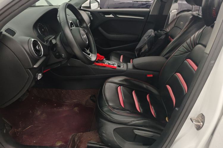 Used Audi A3 2020 Sportback 35 TFSI Ambition China VI Left Front Seat
