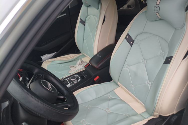 Used Audi A3 2020 Sportback 35 TFSI Ambition China VI Left Front Seat