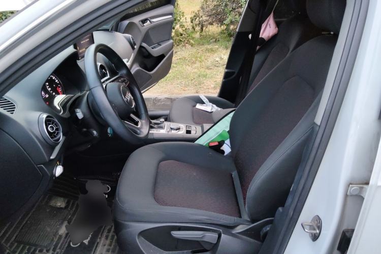 Used Audi A3 2020 Sportback 35 TFSI Ambition China VI Left Front Seat