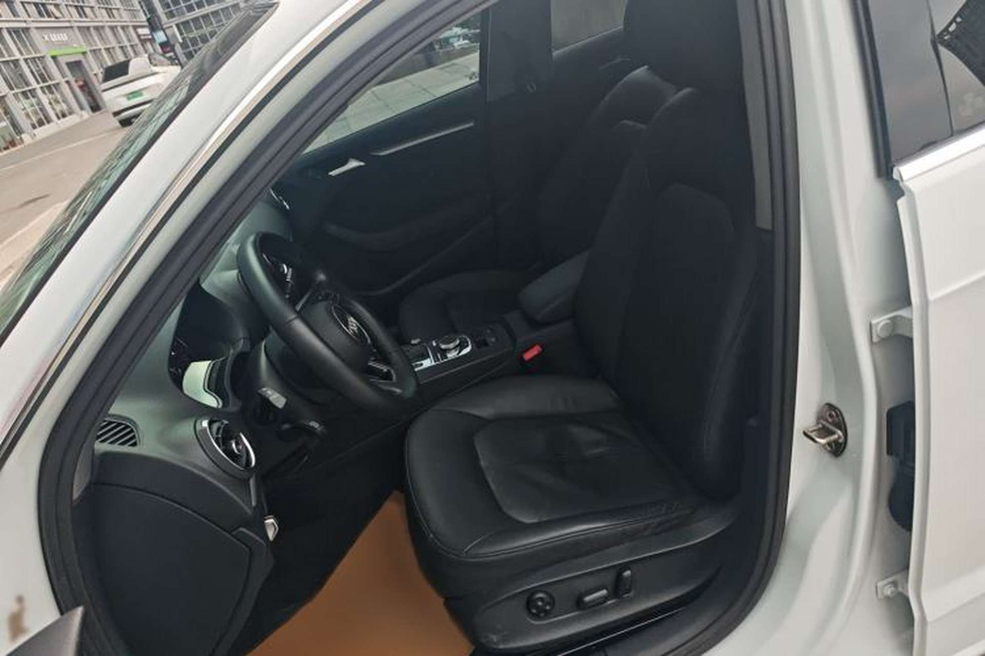 Used Audi A3 2020 Restyled Sportback 35 TFSI Entry-Level China VI Emission Standard Left Front Seat