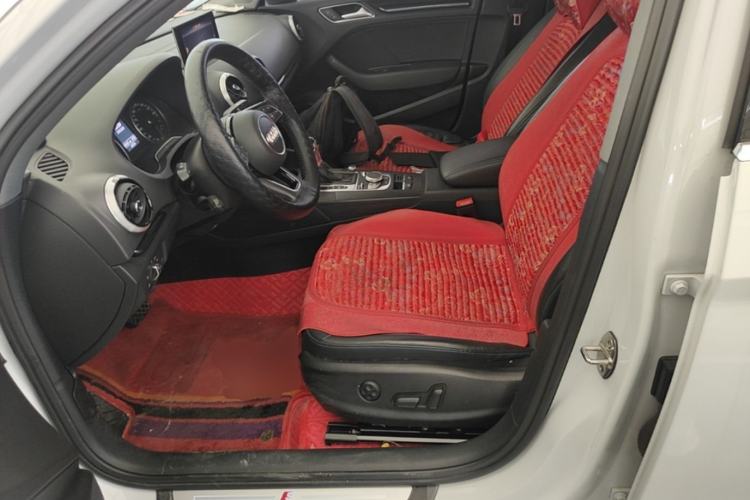 Used Audi A3 2020 Limousine 35 TFSI Fashion Edition China VI Emission Standard Left Front Seat