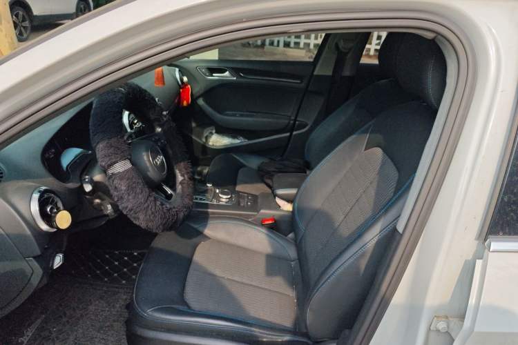 Used Audi A3 2020 Limousine 35 TFSI Fashion Edition China VI Emission Standard Left Front Seat