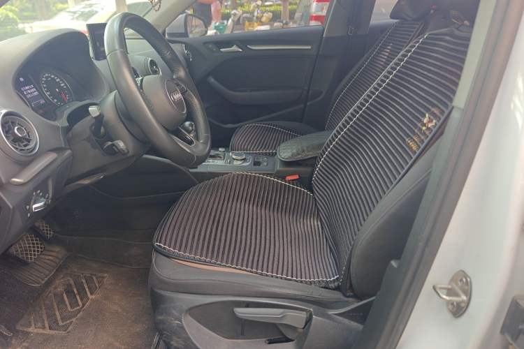 Used Audi A3 2020 Limousine 35 TFSI Ambition China VI Left Front Seat