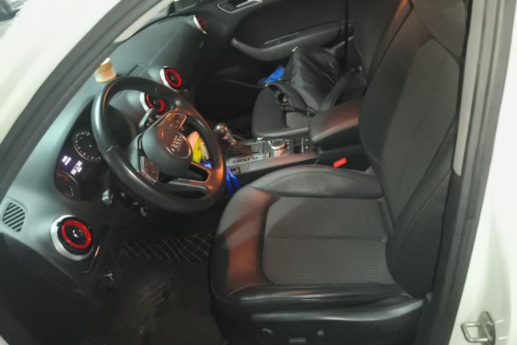 Used Audi A3 2020 Limousine 35 TFSI Fashion Edition China VI Emission Standard Left Front Seat