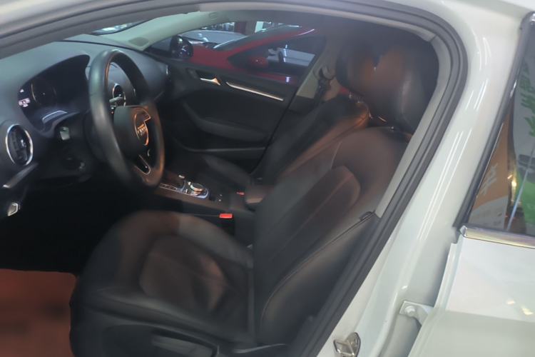 Used Audi A3 2020 Limousine 35 TFSI Ambition China VI Left Front Seat