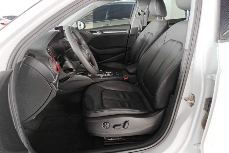 Used Audi A3 2020 Limousine 35 TFSI Style Edition China VI Emission Standard Left Front Seat
