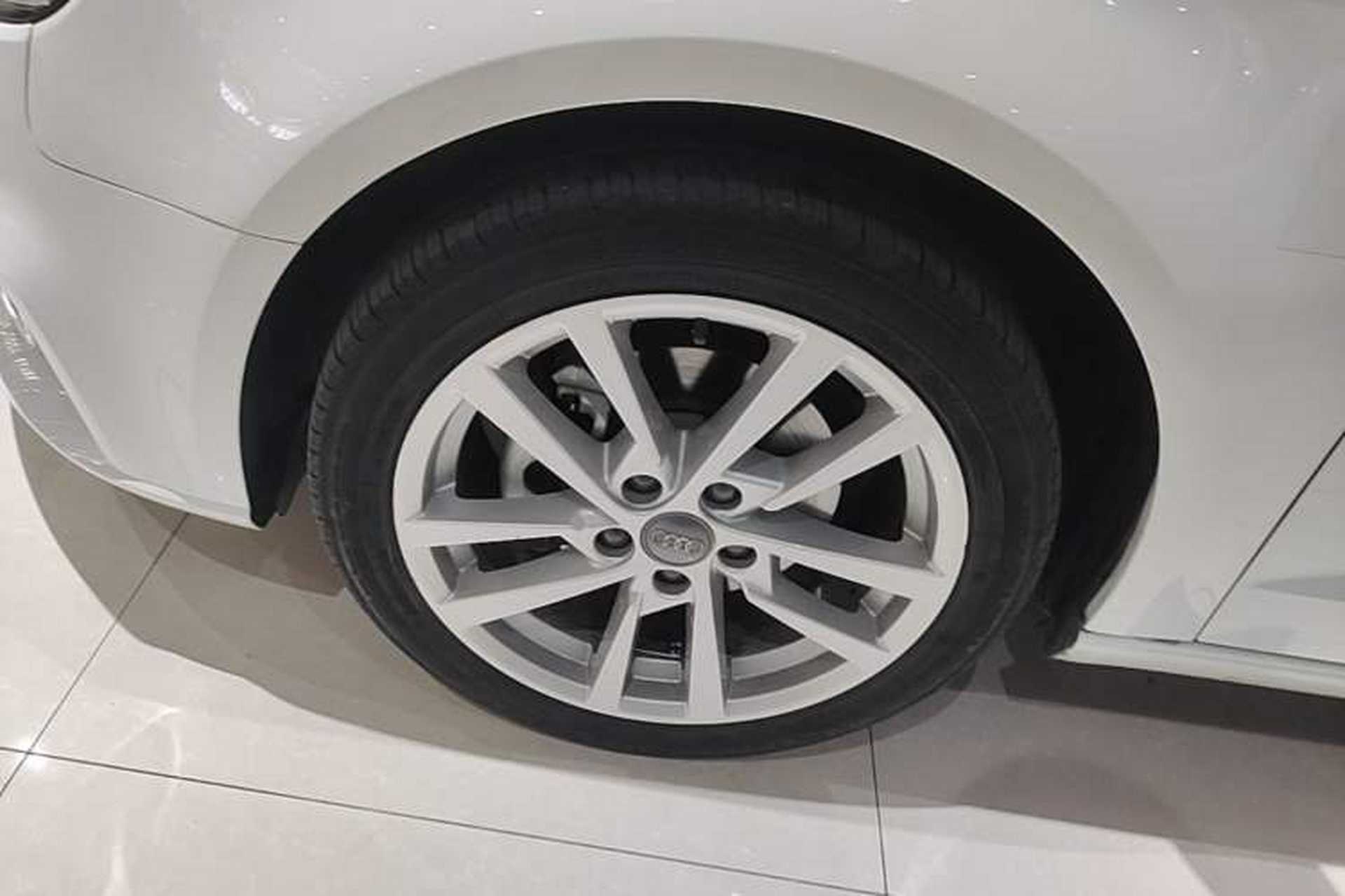 Used Audi A3 2020 Restyled Sportback 35 TFSI Entry-Level China VI Emission Standard Left Front Wheel Hub