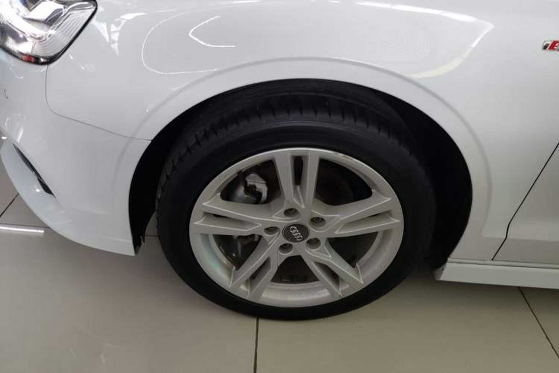 Used Audi A3 2020 Limousine 35 TFSI Fashion Edition China VI Emission Standard Left Front Wheel Hub