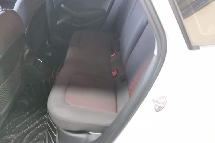 Used Audi A3 2020 Limousine 35 TFSI Ambition China VI Left Rear Seat