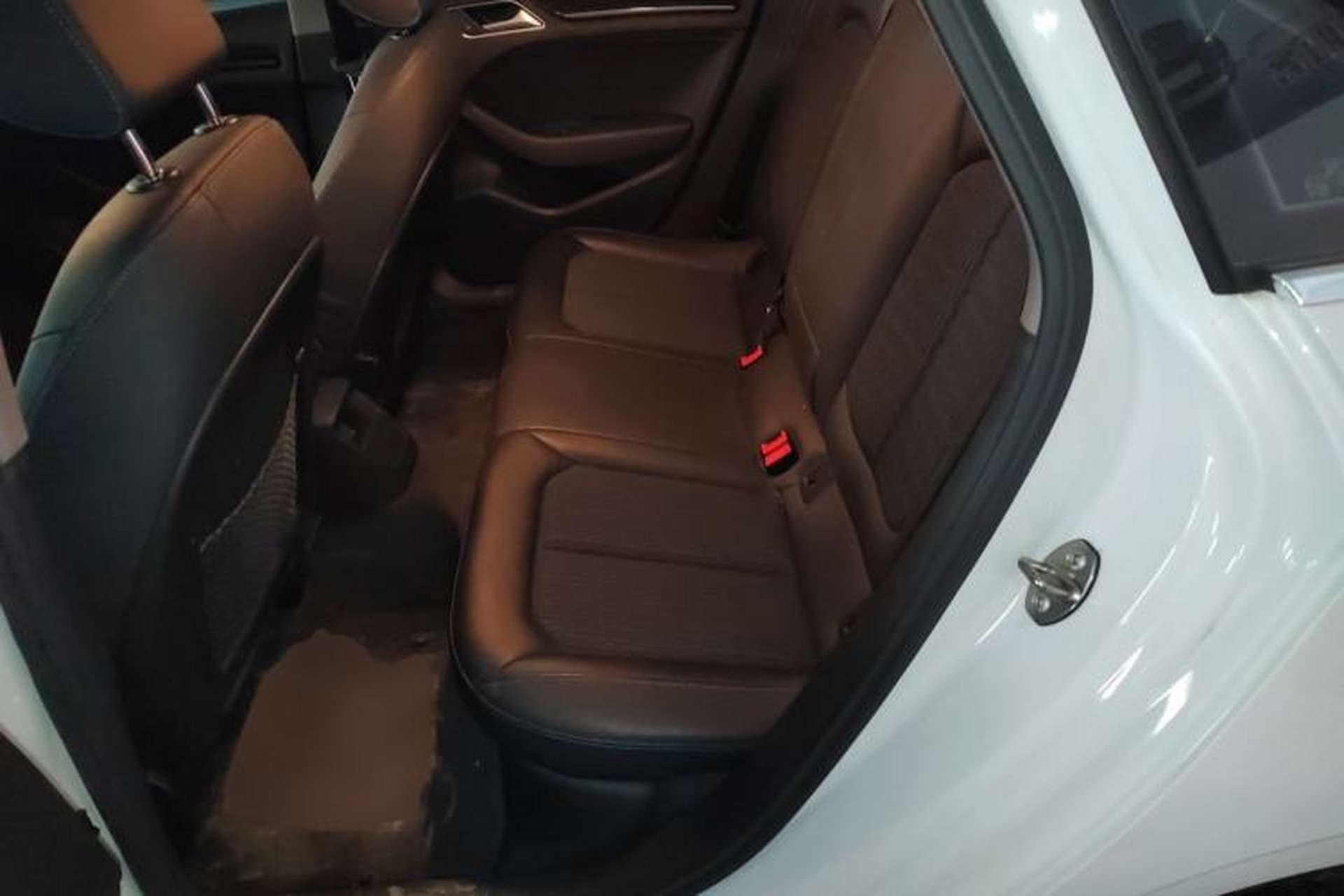 Used Audi A3 2020 Limousine 35 TFSI Fashion Edition China VI Emission Standard Left Rear Seat