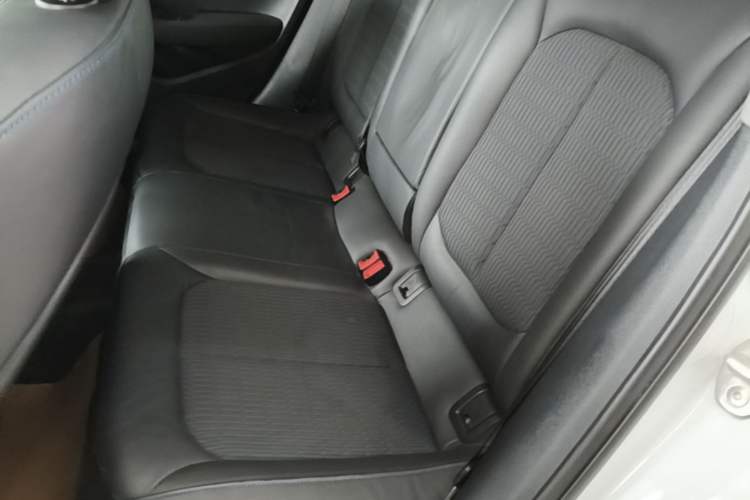 Used Audi A3 2020 Limousine 35 TFSI Fashion Edition China VI Emission Standard Left Rear Seat