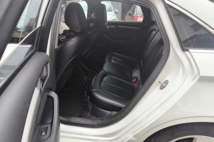 Used Audi A3 2020 Limousine 35 TFSI Ambition China VI Left Rear Seat
