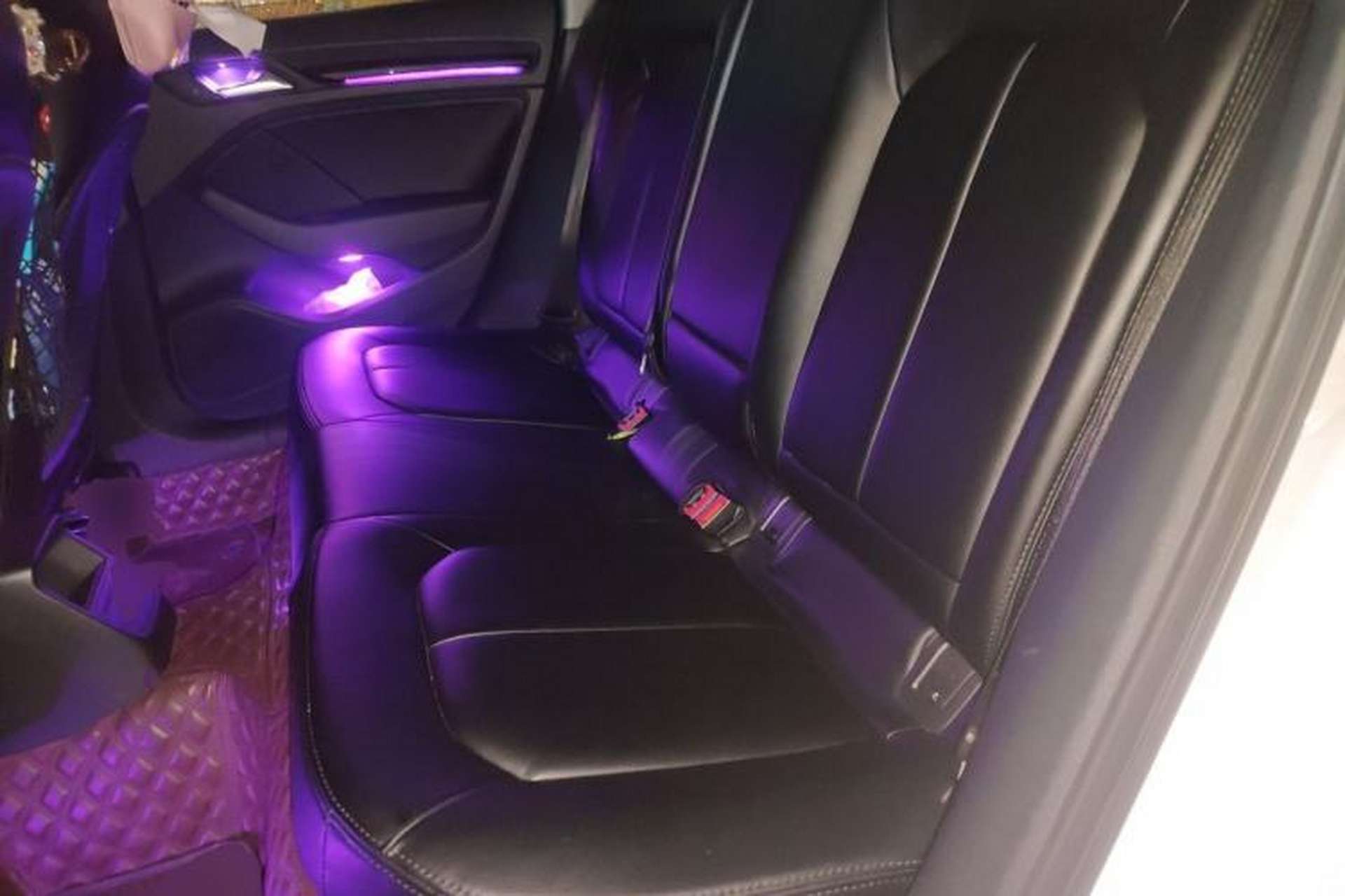 Used Audi A3 2020 Sportback 35 TFSI Ambition China VI Left Rear Seat
