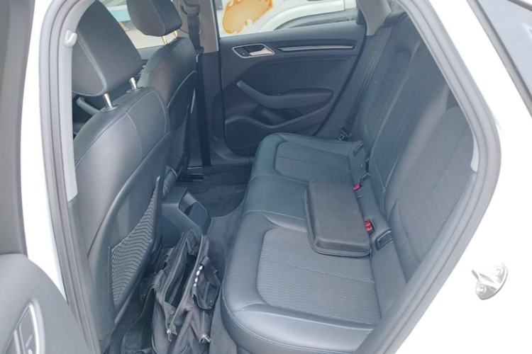 Used Audi A3 2020 Limousine 35 TFSI Fashion Edition China VI Emission Standard Left Rear Seat