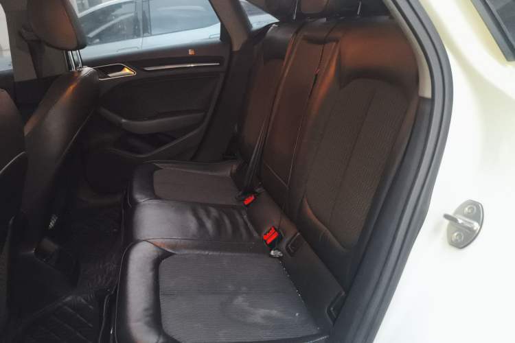 Used Audi A3 2020 Limousine 35 TFSI Fashion Edition China V Emission Standard Left Rear Seat