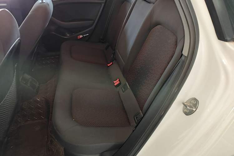 Used Audi A3 2020 Sportback 35 TFSI Ambition China VI Left Rear Seat