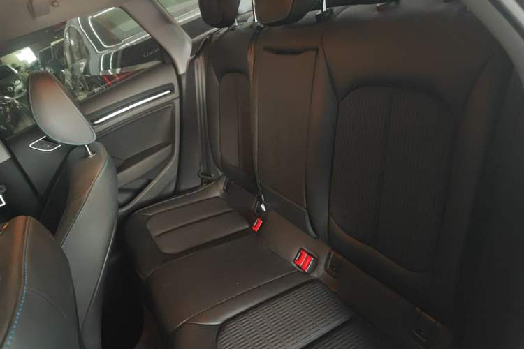 Used Audi A3 2020 Sportback 35 TFSI Fashion Edition China VI Emission Standard Left Rear Seat