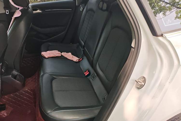 Used Audi A3 2020 Sportback 35 TFSI Fashion Edition China VI Emission Standard Left Rear Seat