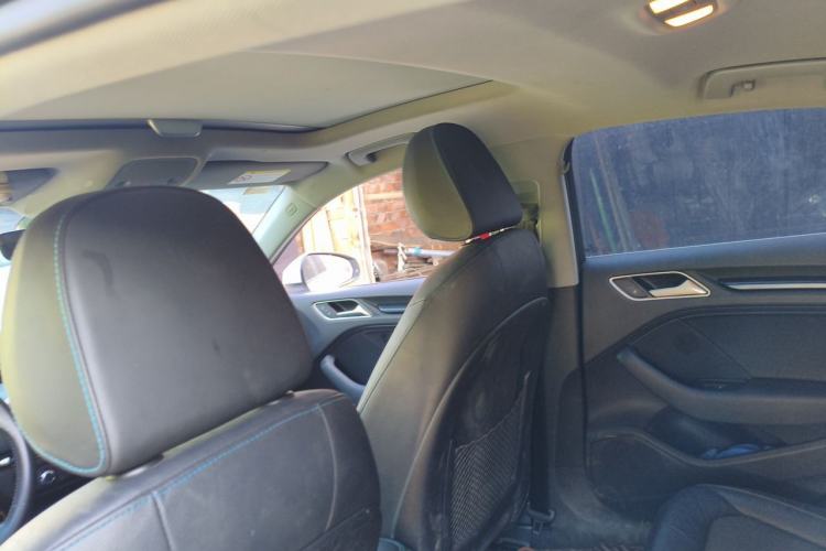 Used Audi A3 2020 Limousine 35 TFSI Fashion Edition China VI Emission Standard Left Rear Seat