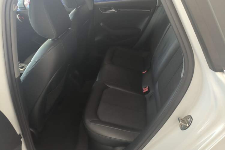 Used Audi A3 2020 Sportback 35 TFSI Fashion Edition China VI Emission Standard Left Rear Seat