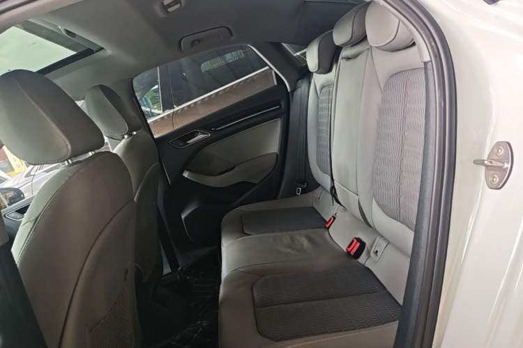 Used Audi A3 2020 Limousine 35 TFSI Fashion Edition China VI Emission Standard Left Rear Seat