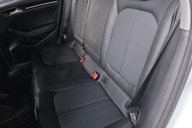 Used Audi A3 2020 Sportback 35 TFSI Fashion Edition China VI Emission Standard Left Rear Seat