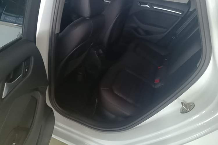 Used Audi A3 2020 Limousine 35 TFSI Ambition China VI Left Rear Seat