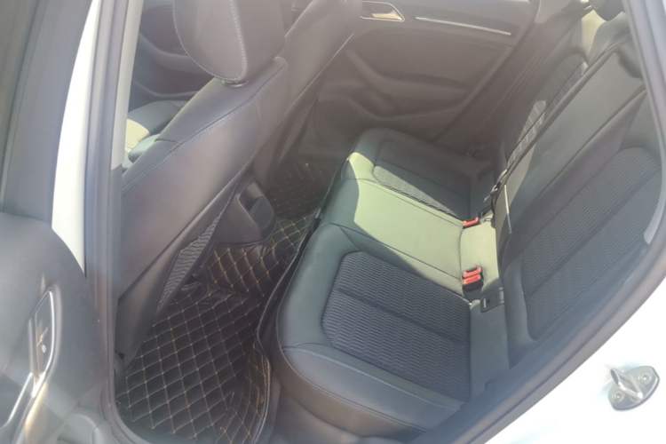 Used Audi A3 2020 Sportback 35 TFSI Fashion Edition China VI Emission Standard Left Rear Seat