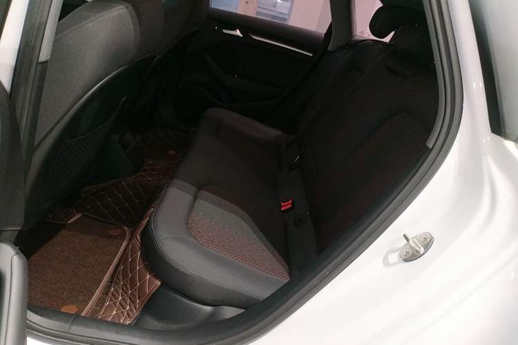 Used Audi A3 2020 Restyled Sportback 35 TFSI Entry-Level China VI Emission Standard Left Rear Seat