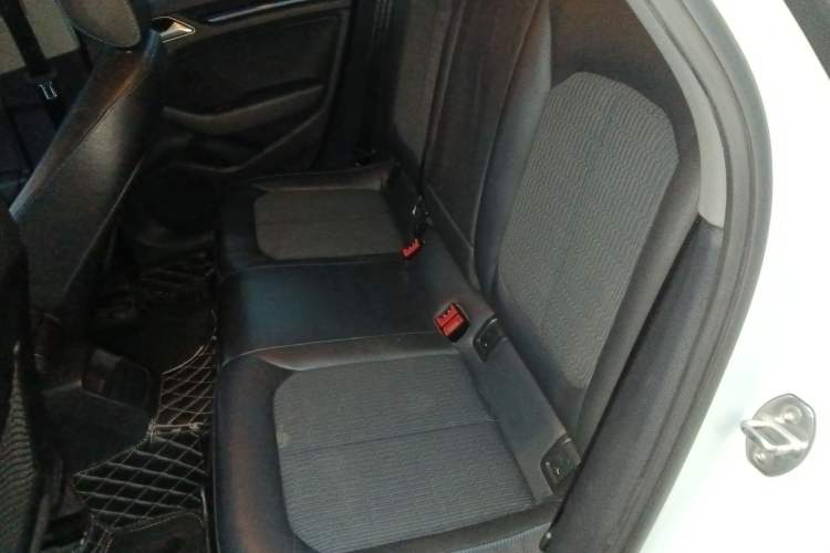 Used Audi A3 2020 Sportback 35 TFSI Fashion Edition China VI Emission Standard Left Rear Seat