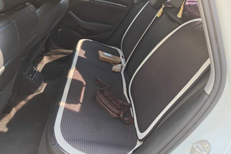 Used Audi A3 2020 Limousine 35 TFSI Fashion Edition China VI Emission Standard Left Rear Seat