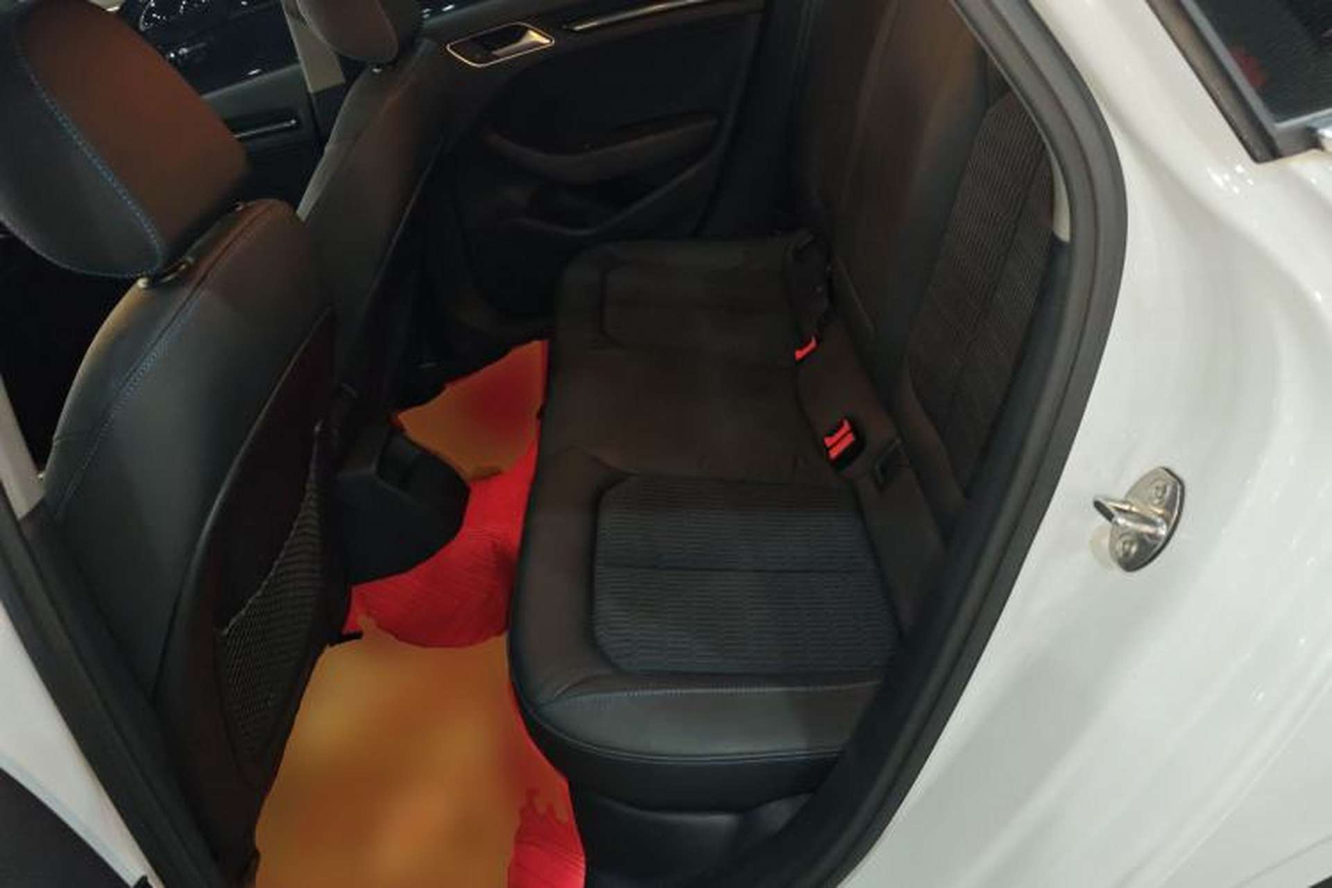 Used Audi A3 2020 Limousine 35 TFSI Fashion Edition China VI Emission Standard Left Rear Seat