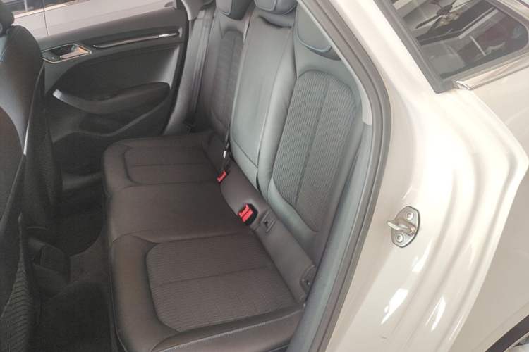 Used Audi A3 2020 Limousine 35 TFSI Fashion Edition China VI Emission Standard Left Rear Seat