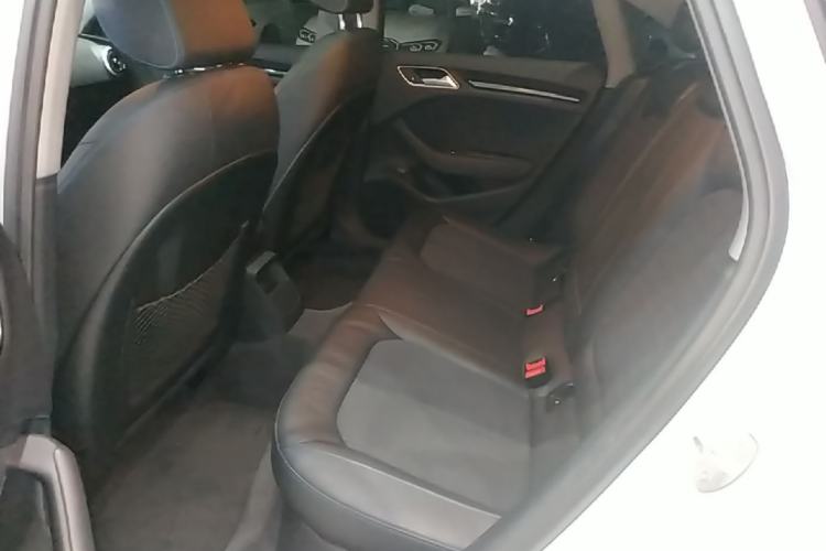 Used Audi A3 2020 Limousine 35 TFSI Fashion Edition China VI Emission Standard Left Rear Seat