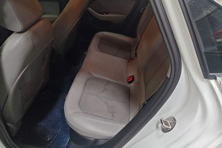Used Audi A3 2020 Limousine 35 TFSI Fashion Edition China VI Emission Standard Left Rear Seat