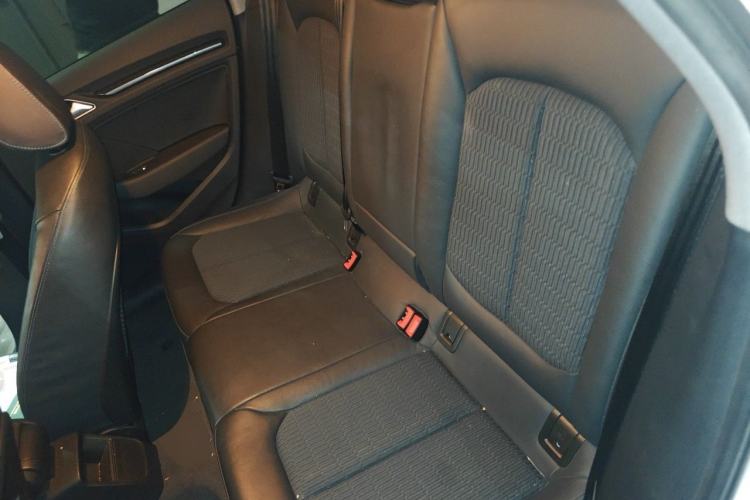 Used Audi A3 2020 Sportback 35 TFSI Fashion Edition China VI Emission Standard Left Rear Seat