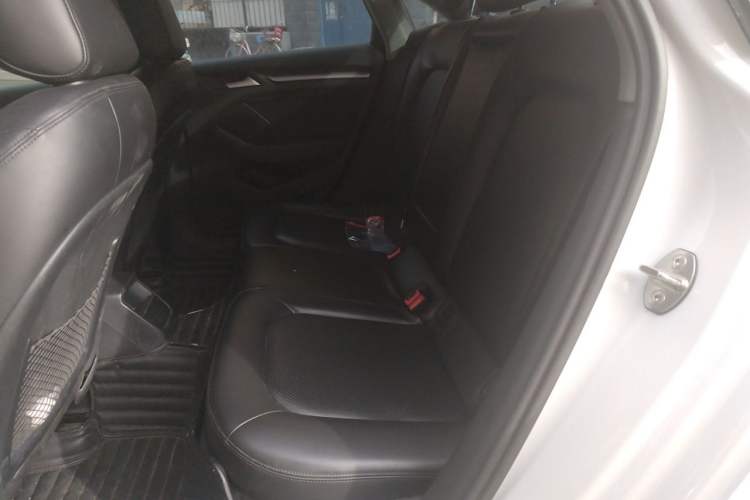 Used Audi A3 2020 Limousine 35 TFSI Ambition China VI Left Rear Seat