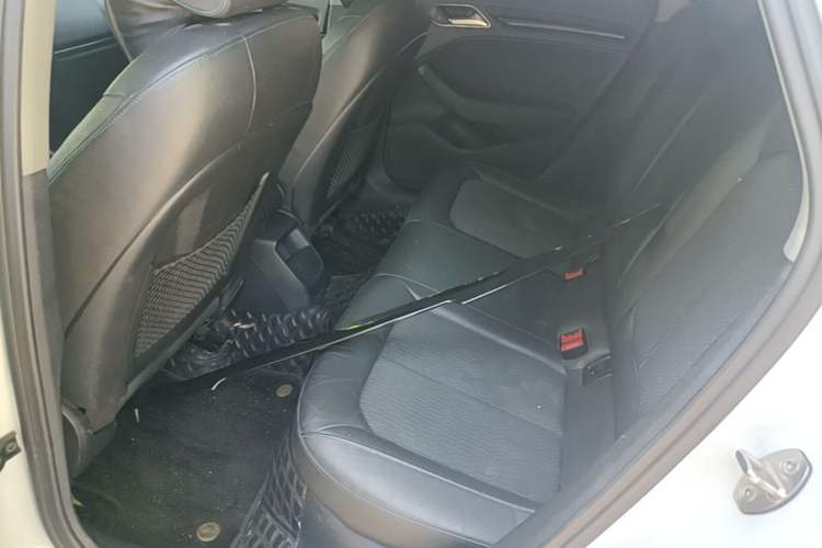 Used Audi A3 2020 Limousine 35 TFSI Fashion Edition China VI Emission Standard Left Rear Seat