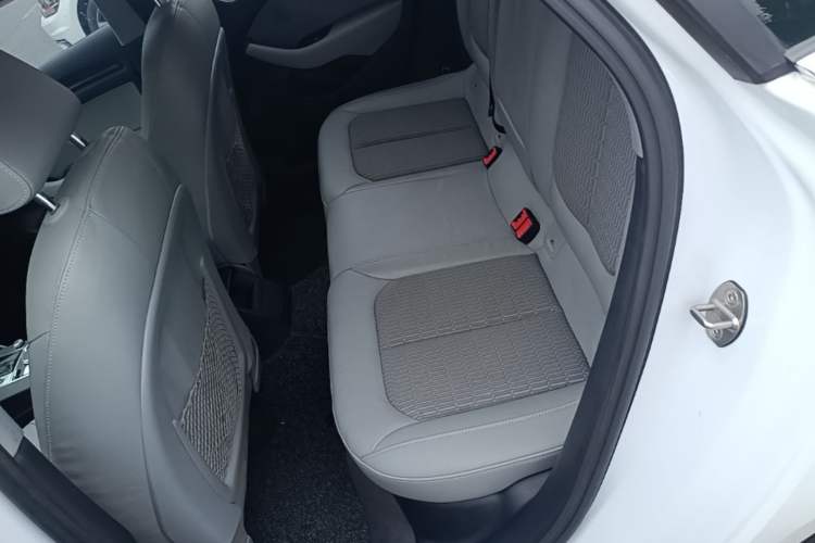 Used Audi A3 2020 Sportback 35 TFSI Fashion Edition China VI Emission Standard Left Rear Seat