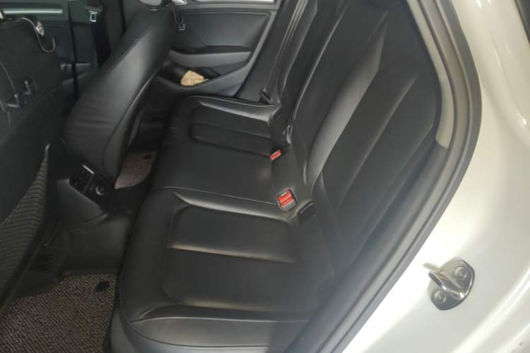 Used Audi A3 2020 Limousine 35 TFSI Style Edition China VI Emission Standard Left Rear Seat