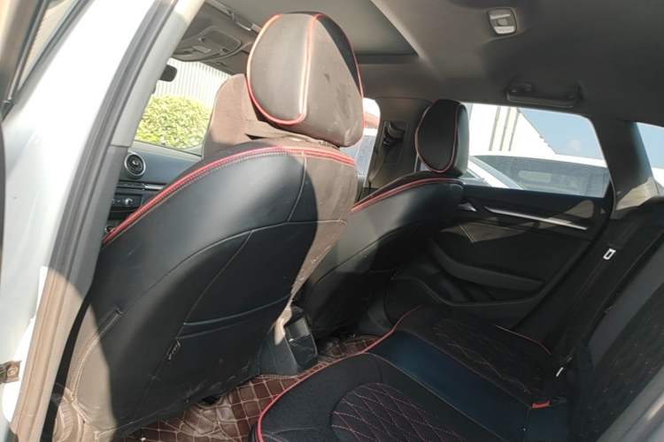 Used Audi A3 2020 Restyled Sportback 35 TFSI Entry-Level China VI Emission Standard Left Rear Seat