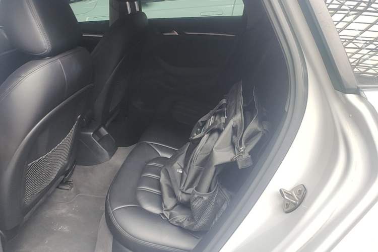 Used Audi A3 2020 Restyled Sportback 35 TFSI Entry-Level China VI Emission Standard Left Rear Seat