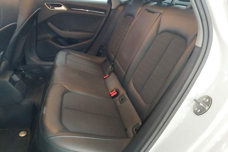 Used Audi A3 2020 Limousine 35 TFSI Fashion Edition China VI Emission Standard Left Rear Seat