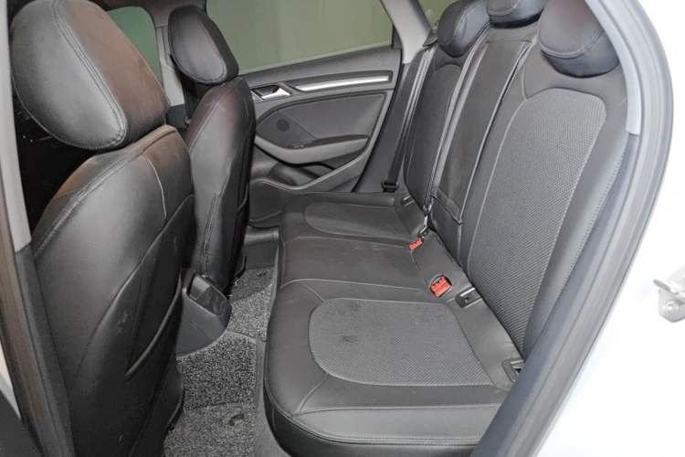 Used Audi A3 2020 Sportback 35 TFSI Ambition China VI Left Rear Seat