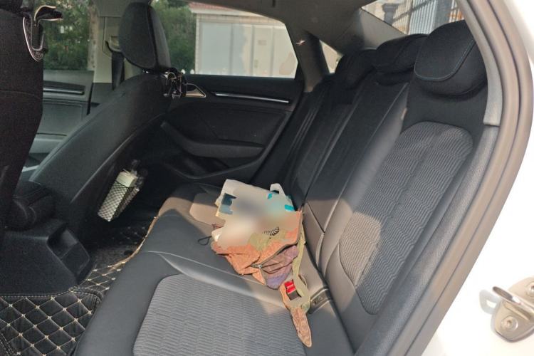 Used Audi A3 2020 Limousine 35 TFSI Fashion Edition China VI Emission Standard Left Rear Seat