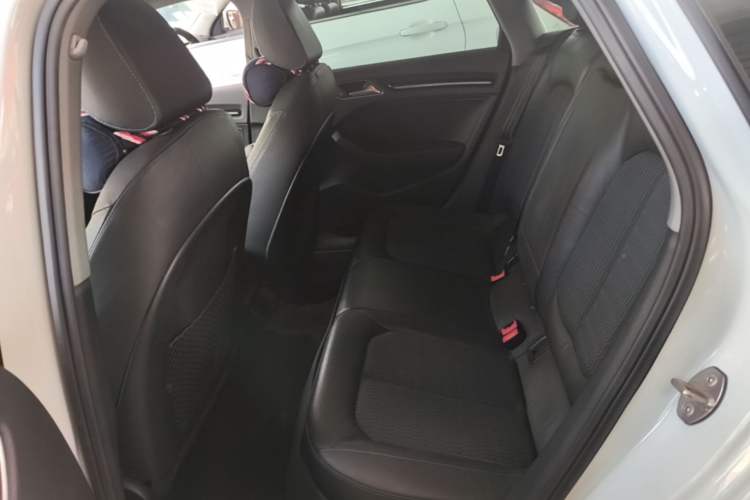 Used Audi A3 2020 Limousine 35 TFSI Fashion Edition China VI Emission Standard Left Rear Seat