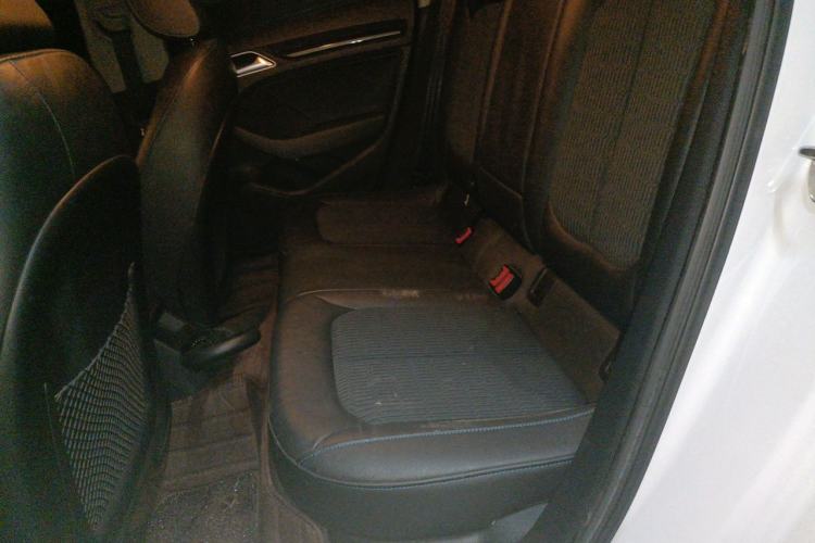 Used Audi A3 2020 Sportback 35 TFSI Fashion Edition China VI Emission Standard Left Rear Seat