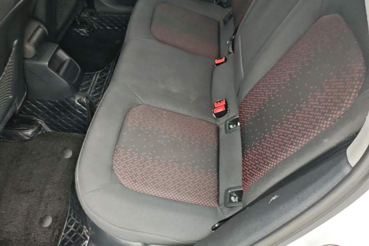 Used Audi A3 2020 Restyled Sportback 35 TFSI Entry-Level China VI Emission Standard Left Rear Seat