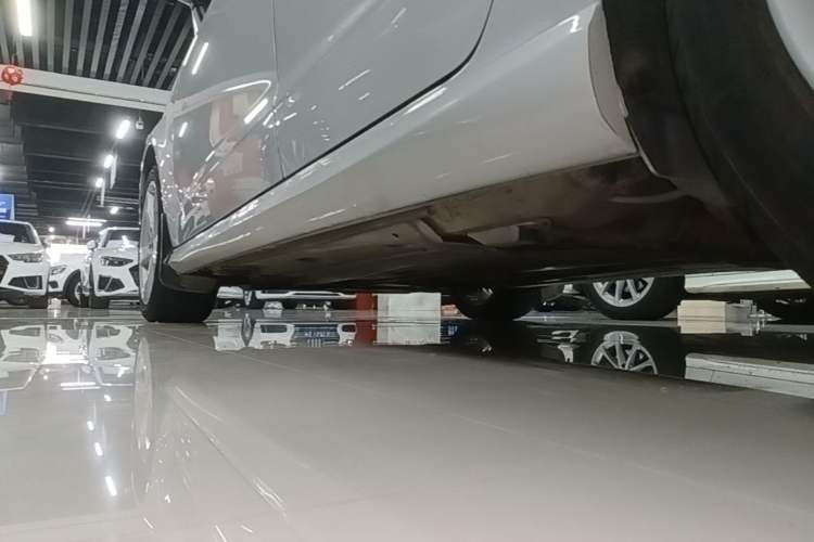 Used Audi A3 2020 Sportback 35 TFSI Fashion Edition China VI Emission Standard Left Side Sill