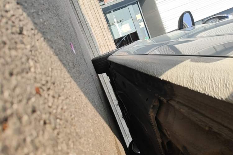 Used Audi A3 2020 Restyled Sportback 35 TFSI Entry-Level China VI Emission Standard Left Side Sill